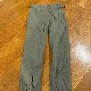 Girl’s Olive Green Casual Pants